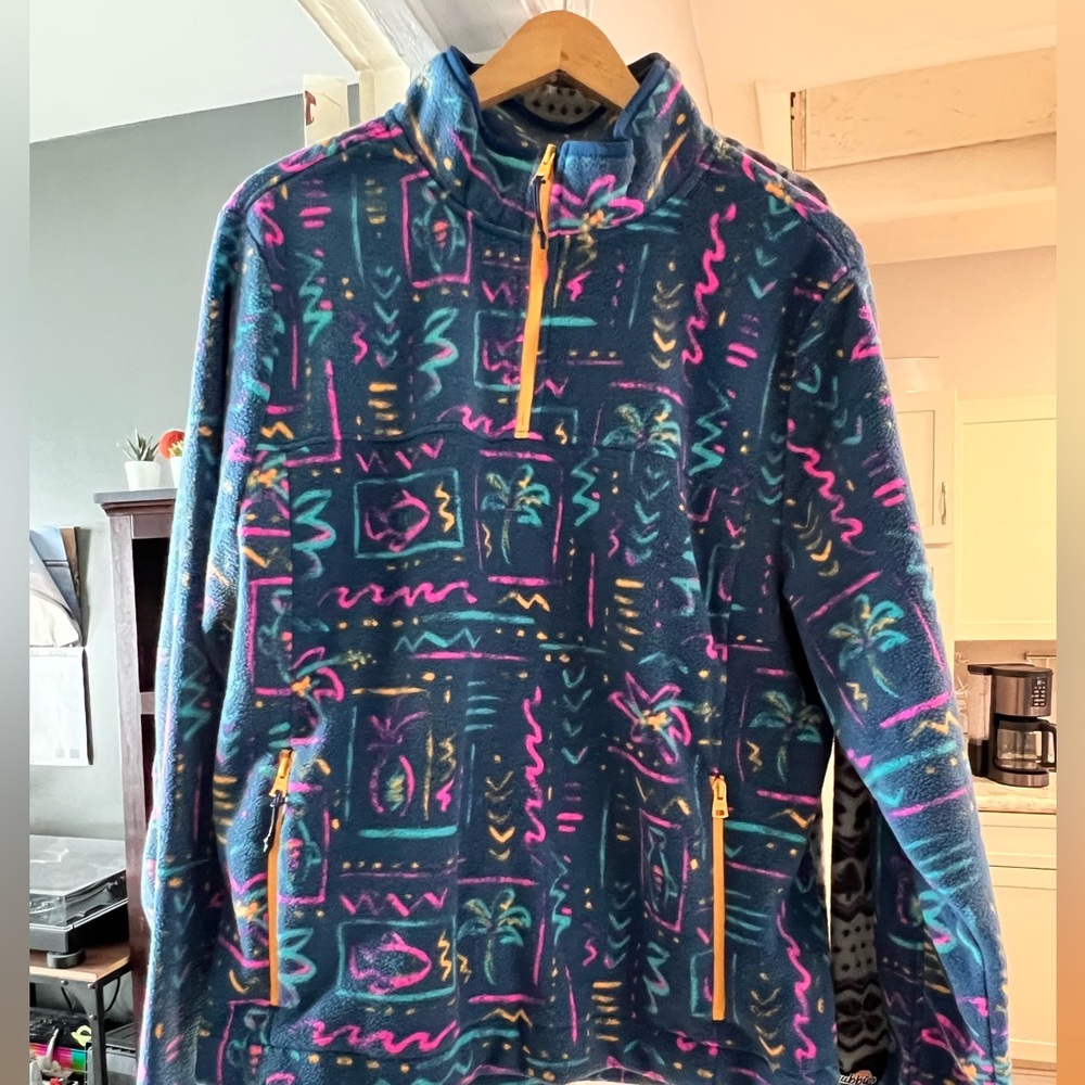Chubbies 1/4 zip. Mens. Size large